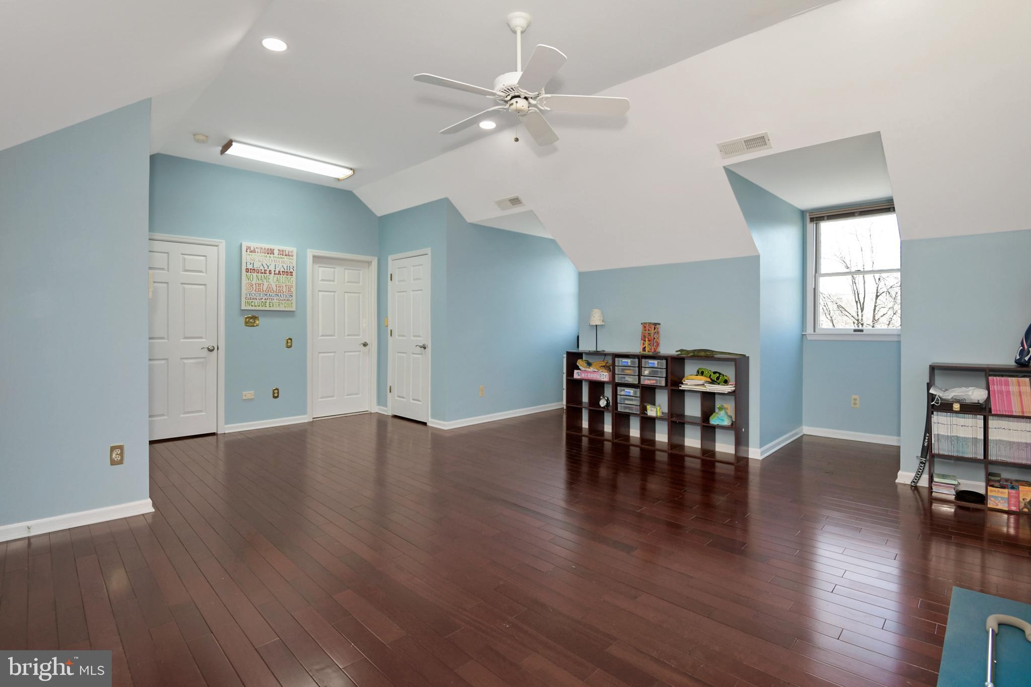 218 North Post Road Princeton Junction, NJ 08550 - Photo 19 of 32 Gallery Image 19