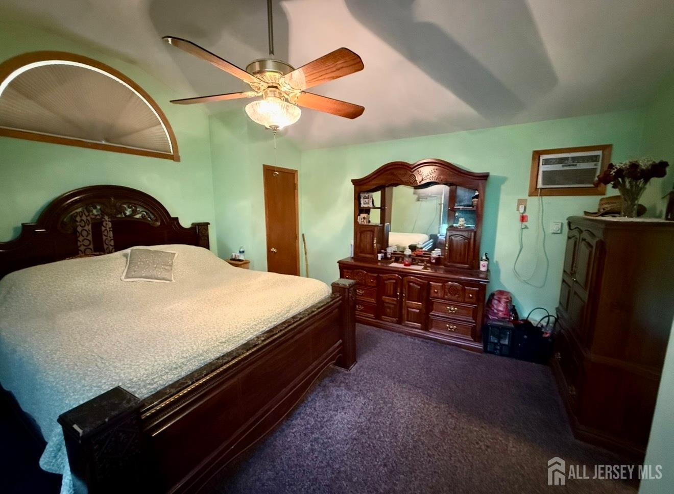 24 Beardslee Road Hillsborough, NJ 08844 - Photo 17 of 47 Gallery Image 17