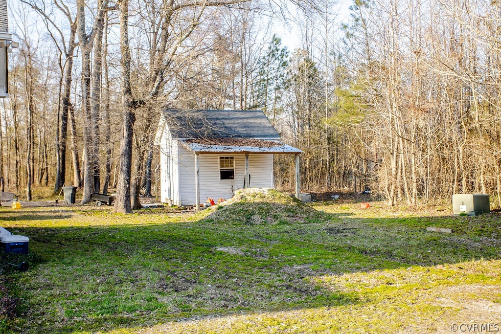 11536 Old Stage Road Petersburg, VA 23805 - Photo 38 of 47 Gallery Image 38