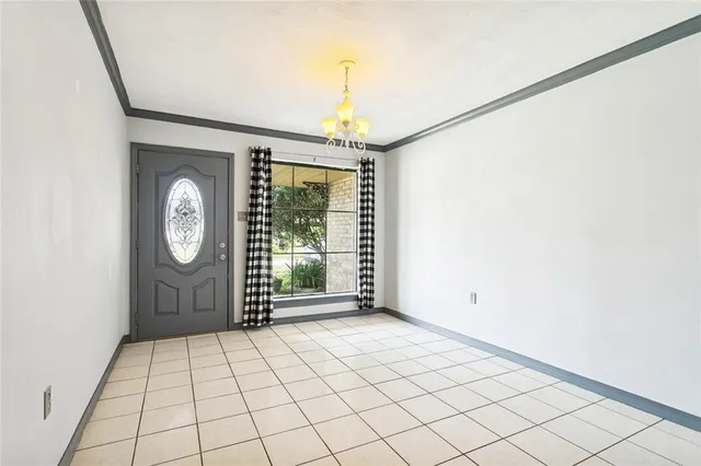 $235,000 | 2504 Gallo Drive, Chalmette, LA 70043