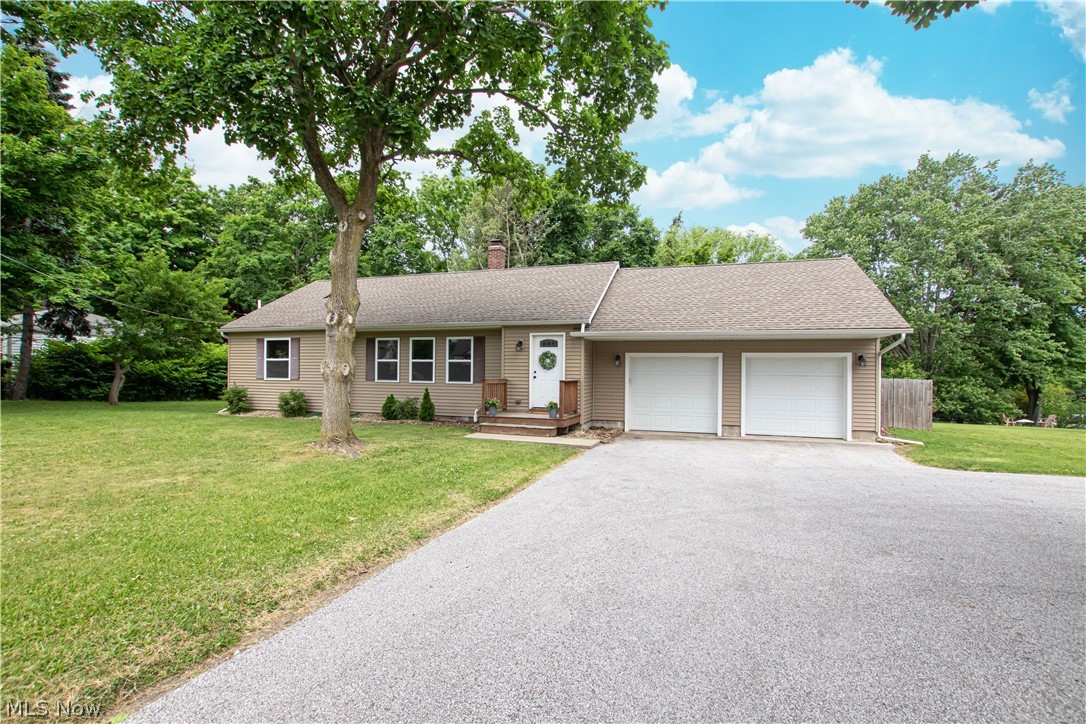 10107 Johnnycake Ridge Road Painesville, OH 44077 - Photo 1 of 35