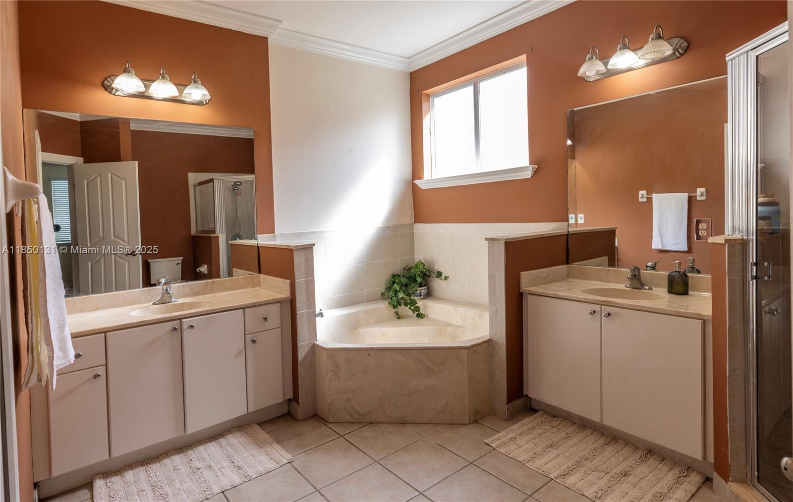 1830 Southeast 14th Circle Homestead, FL 33035 - Photo 15 of 34 Gallery Image 15