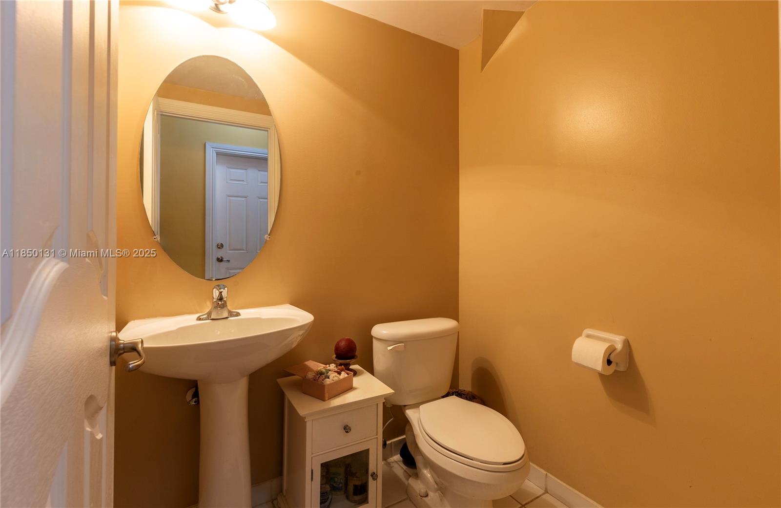 1830 Southeast 14th Circle Homestead, FL 33035 - Photo 9 of 34 Gallery Image 9