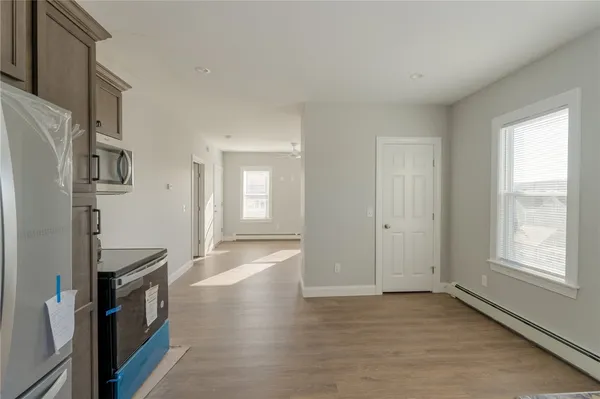 $1,750 | 59 Fairlawn Avenue, Unit 3, Woonsocket, RI 02895