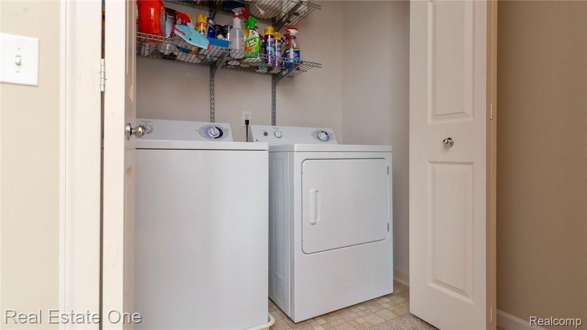 258 North Wixom Road, Unit 59 Wixom, MI 48393 - Photo 15 of 18 Laundry - W&D Incld.jpg
