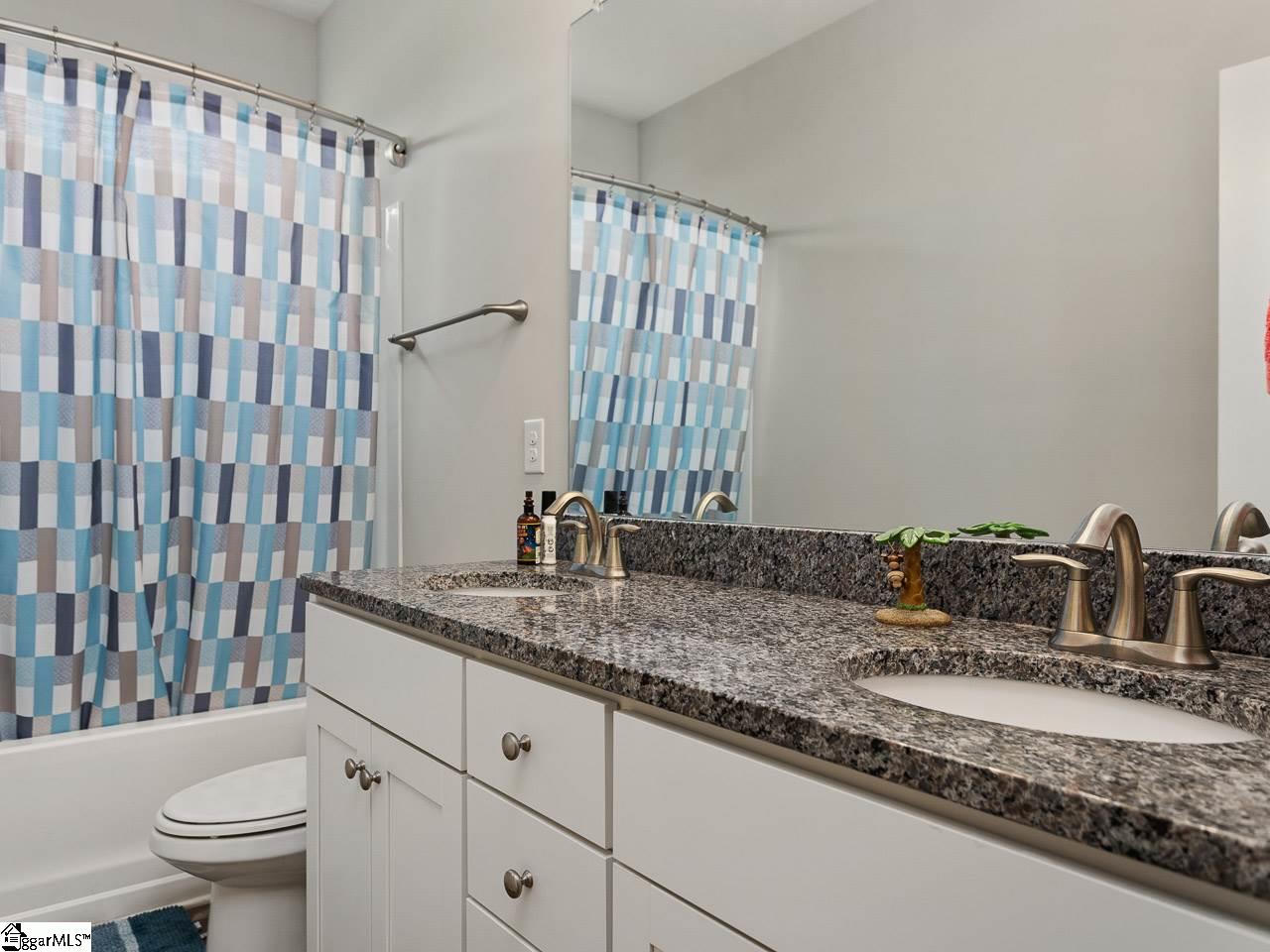 427 Bucklebury Road Greer, SC 29651 - Photo 24 of 36 Gallery Image 24