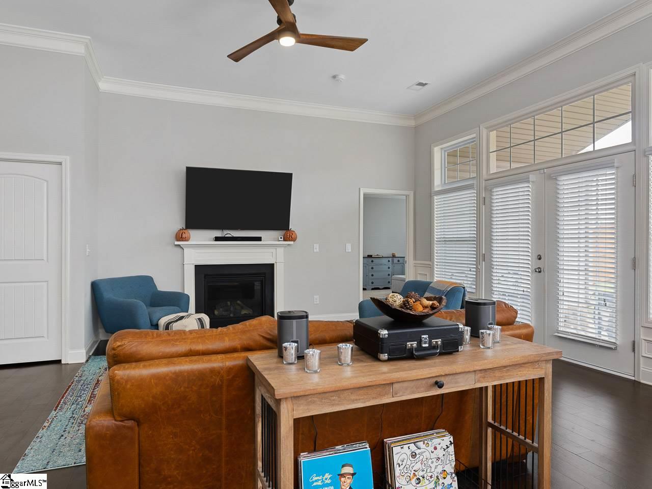 427 Bucklebury Road Greer, SC 29651 - Photo 7 of 36 Gallery Image 7