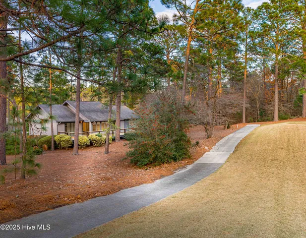 $389,000 | 150 Glen Abbey Trail, Pinehurst, NC 28374