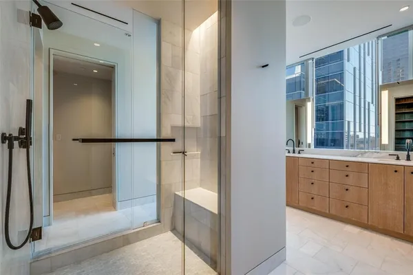$28,000 | 1747 Leonard Street, Unit 403, Dallas, TX 75201