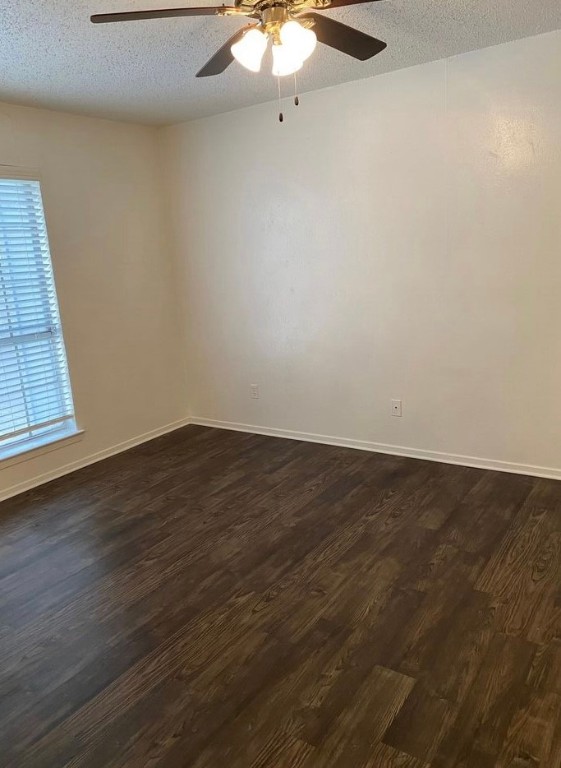 2704 Salado Street, Unit 307 Austin, TX 78705 - Photo 9 of 12