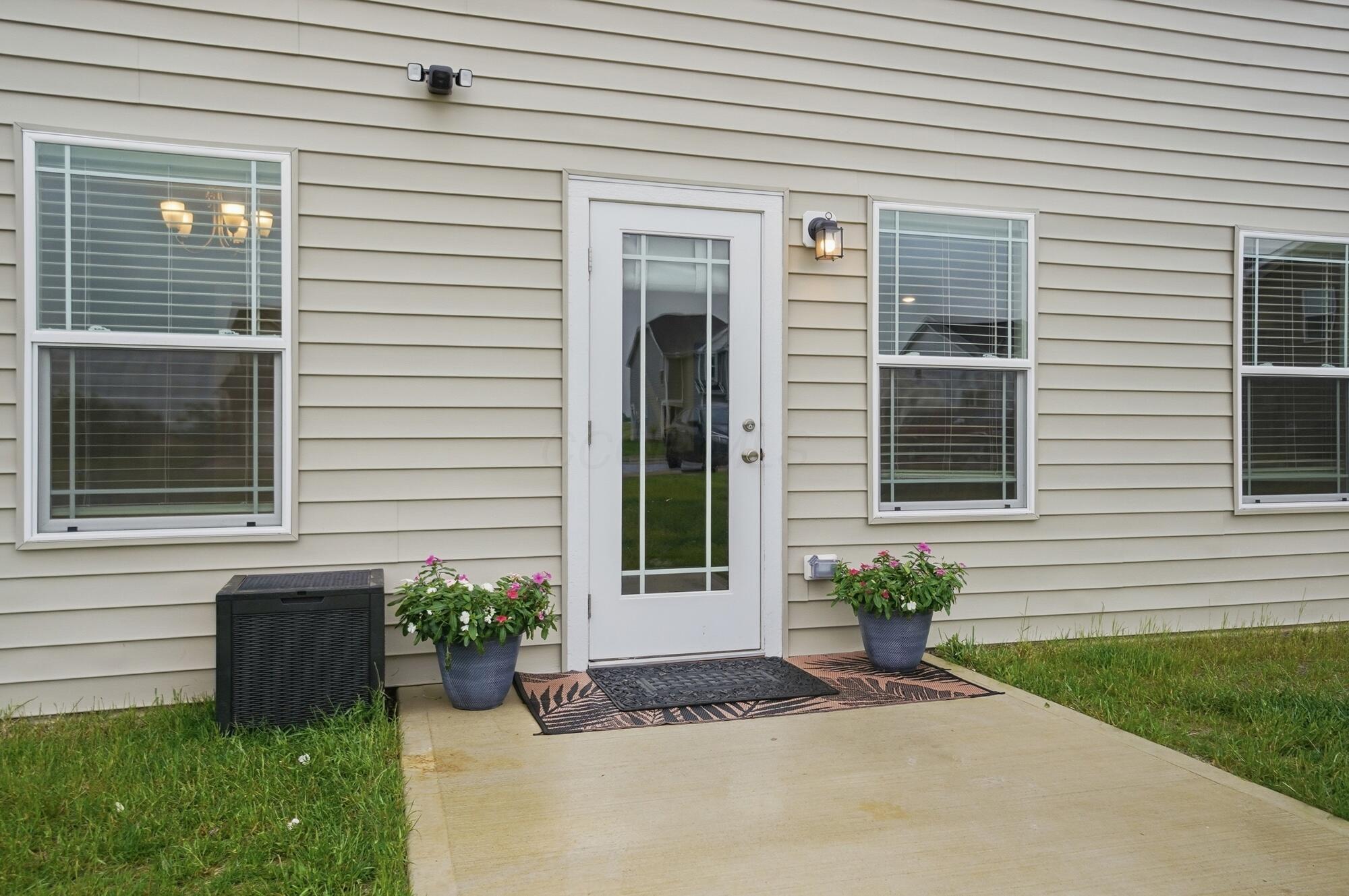317 Genoa Road Commercial Point, OH 43116 - Photo 5 of 63 063
