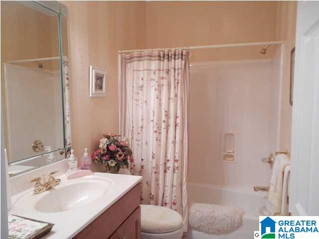 5808 Waterstone Point Birmingham, AL 35244 - Photo 13 of 32