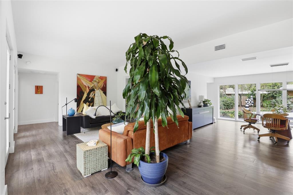 1716 Northwest 12th Road Gainesville, FL 32605 - Photo 19 of 63