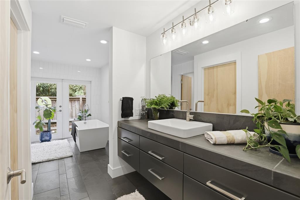 1716 Northwest 12th Road Gainesville, FL 32605 - Photo 31 of 63