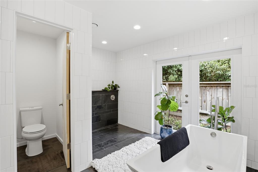 1716 Northwest 12th Road Gainesville, FL 32605 - Photo 33 of 63