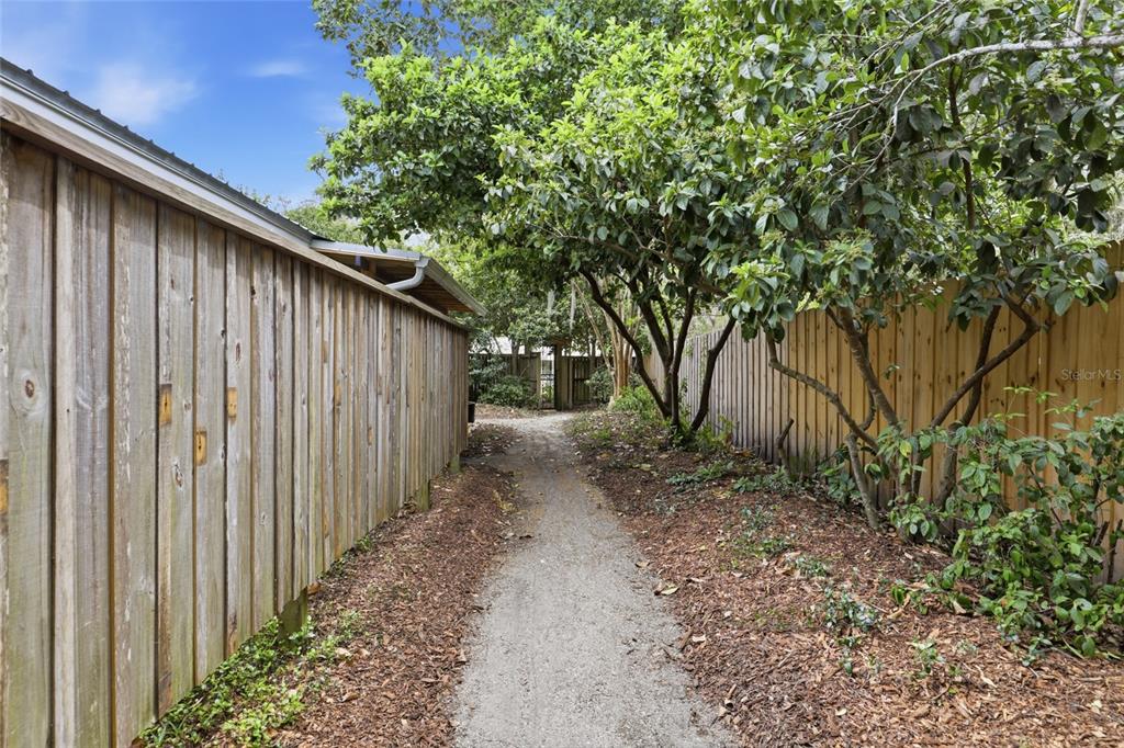 1716 Northwest 12th Road Gainesville, FL 32605 - Photo 53 of 63