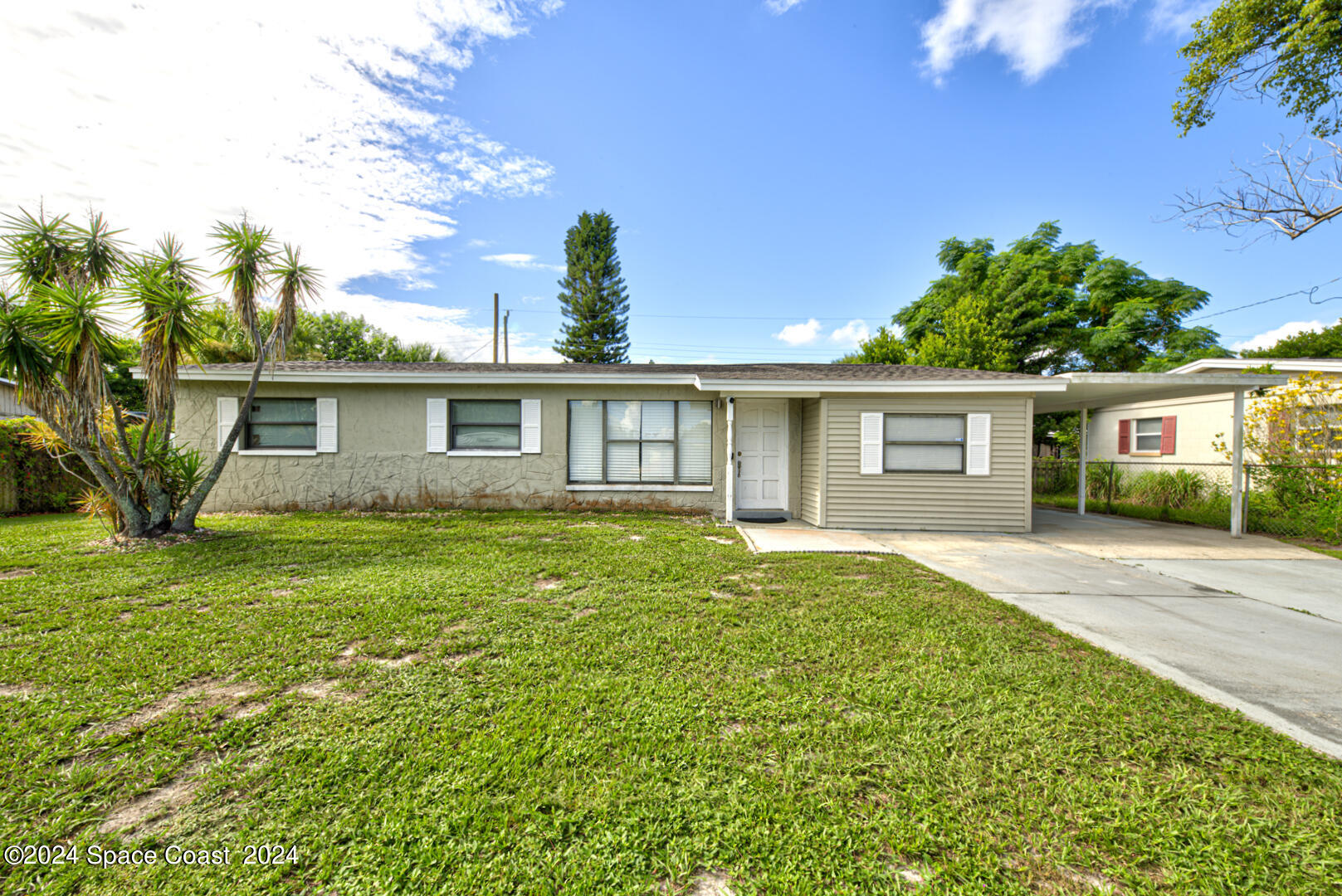 1025 Illinois Road Cocoa, FL 32927 - Photo 2 of 38 front of house