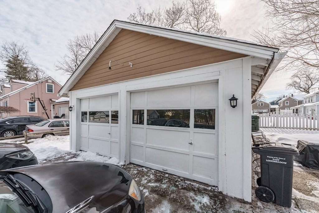 277 Dwight Road Springfield, MA 01108 - Photo 33 of 42