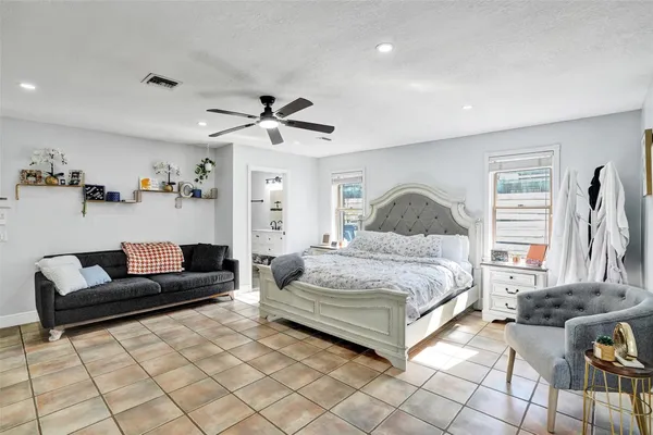 $1,099,018 | 14930 Southwest 145th Street, Miami, FL 33196