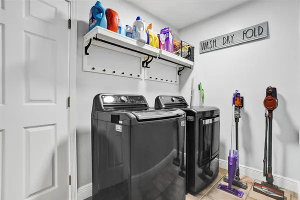 $1,099,018 | 14930 Southwest 145th Street, Miami, FL 33196