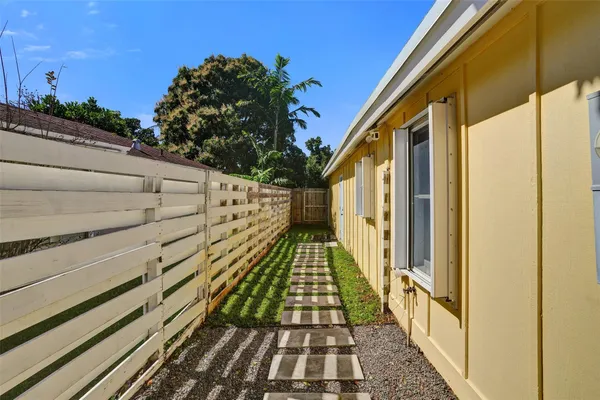 $1,099,018 | 14930 Southwest 145th Street, Miami, FL 33196