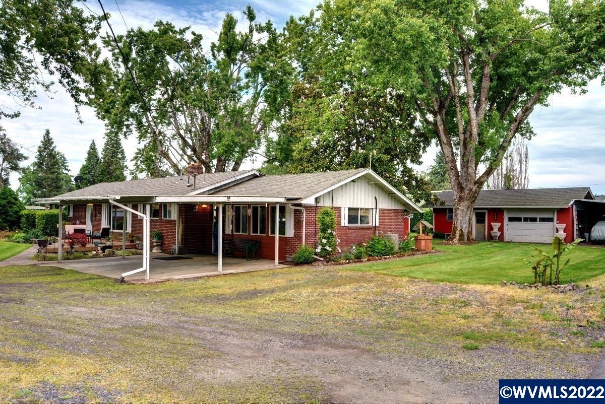 1825 Hoffman Road Northeast Salem, OR 97305 - Photo 4 of 36