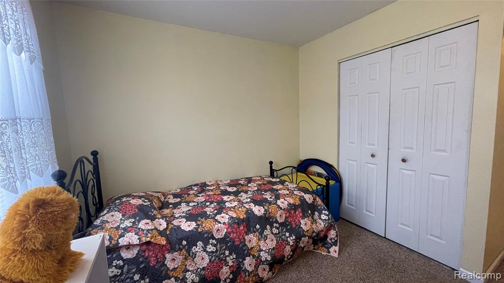 7120 Lapeer Road Davison, MI 48423 - Photo 29 of 48