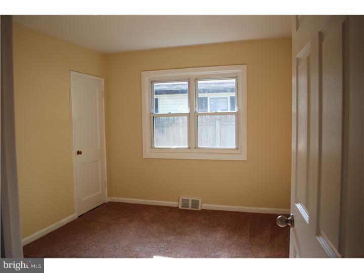 604 Garnet Road Wilmington, DE 19804 - Photo 10 of 20 Bedroom 2