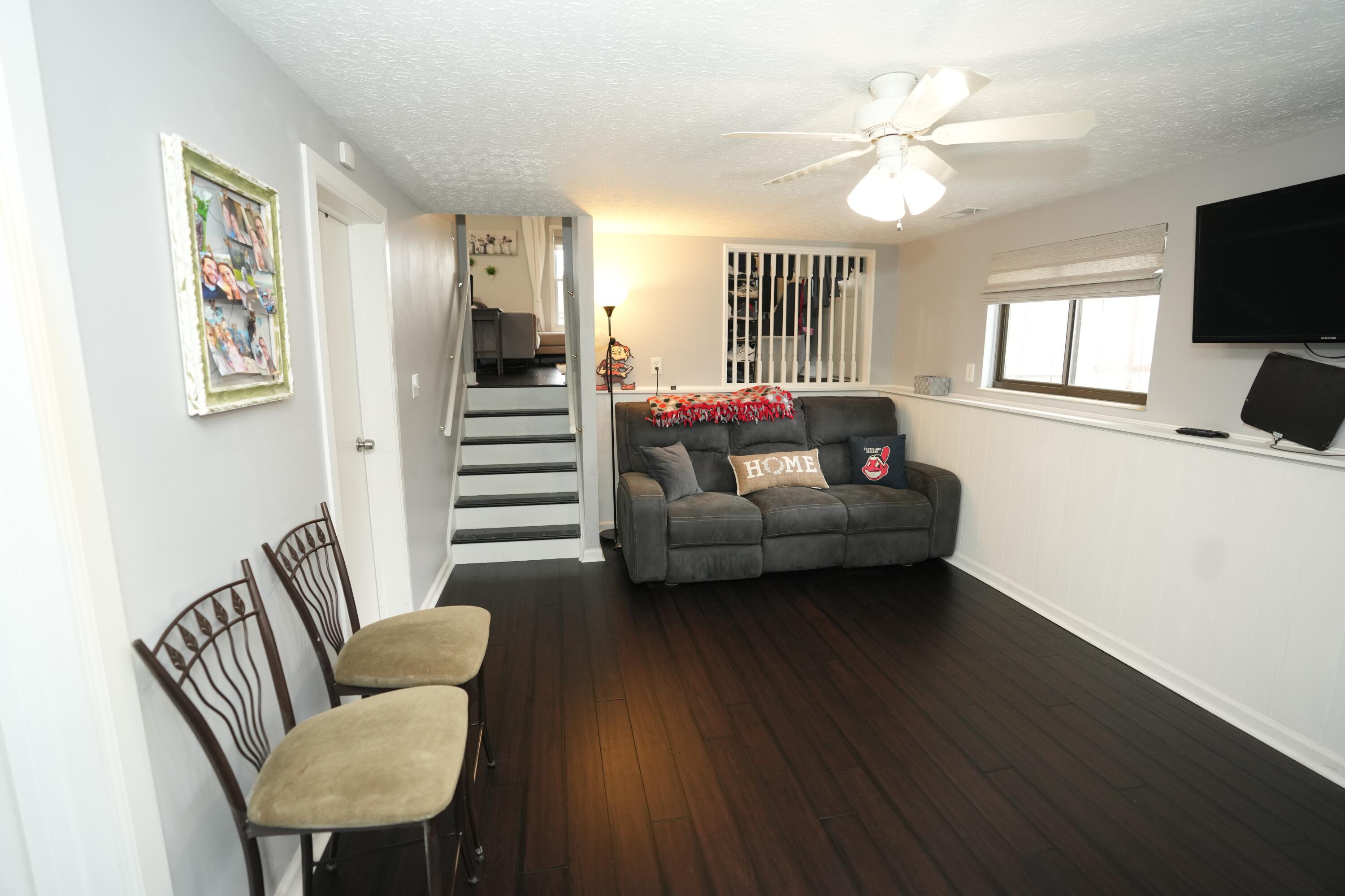 190 Chapelfield Road Columbus, OH 43230 - Photo 12 of 34 DSC09565-1
