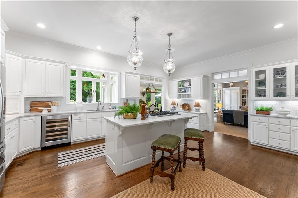 2878 Wesley Heath Atlanta, GA 30327 - Photo 13 of 28