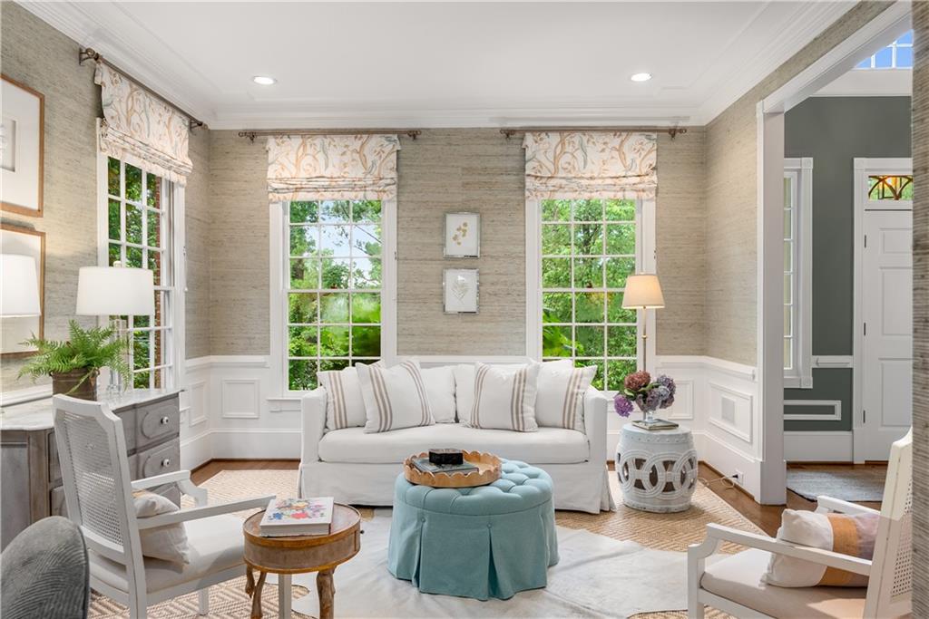 2878 Wesley Heath Atlanta, GA 30327 - Photo 8 of 28