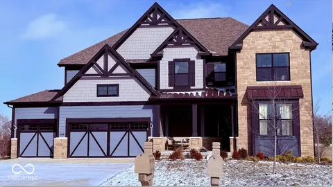 $849,999 | 5175 Peachtree Road, Zionsville, IN 46077
