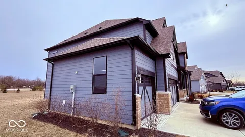 $849,999 | 5175 Peachtree Road, Zionsville, IN 46077