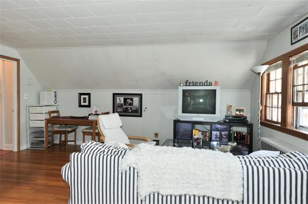 55 Knowles Road Belmont, MA 02478 - Photo 14 of 28 Gallery Image 14