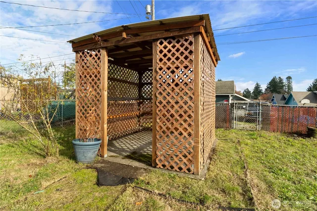 $389,000 | 6223 South Lawrence Street, Tacoma, WA 98409