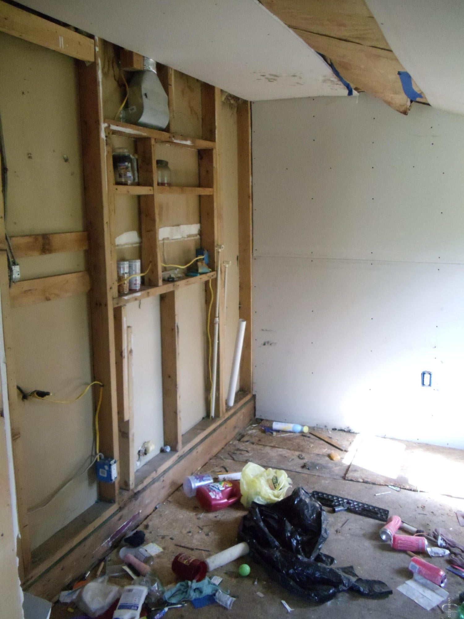 5678 Windfall Road Canton, PA 17724 - Photo 8 of 14 LAUNDRY