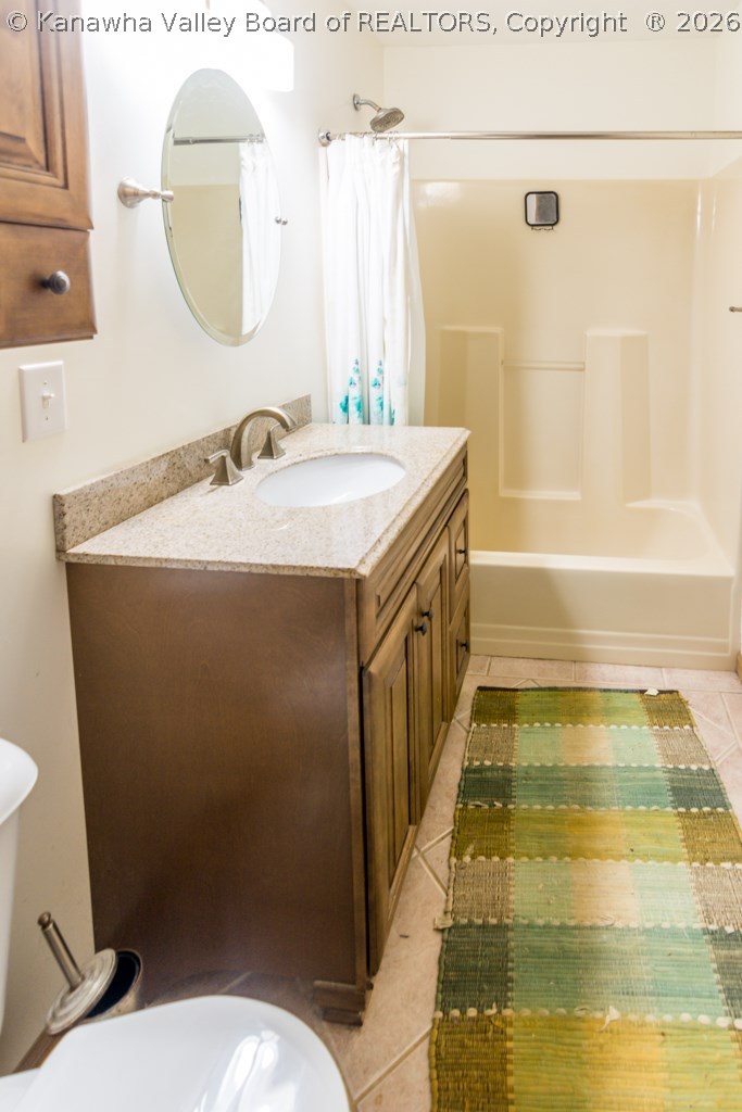 963 Flagrock Road Evans, WV 25241 - Photo 21 of 29 Gallery Image 21