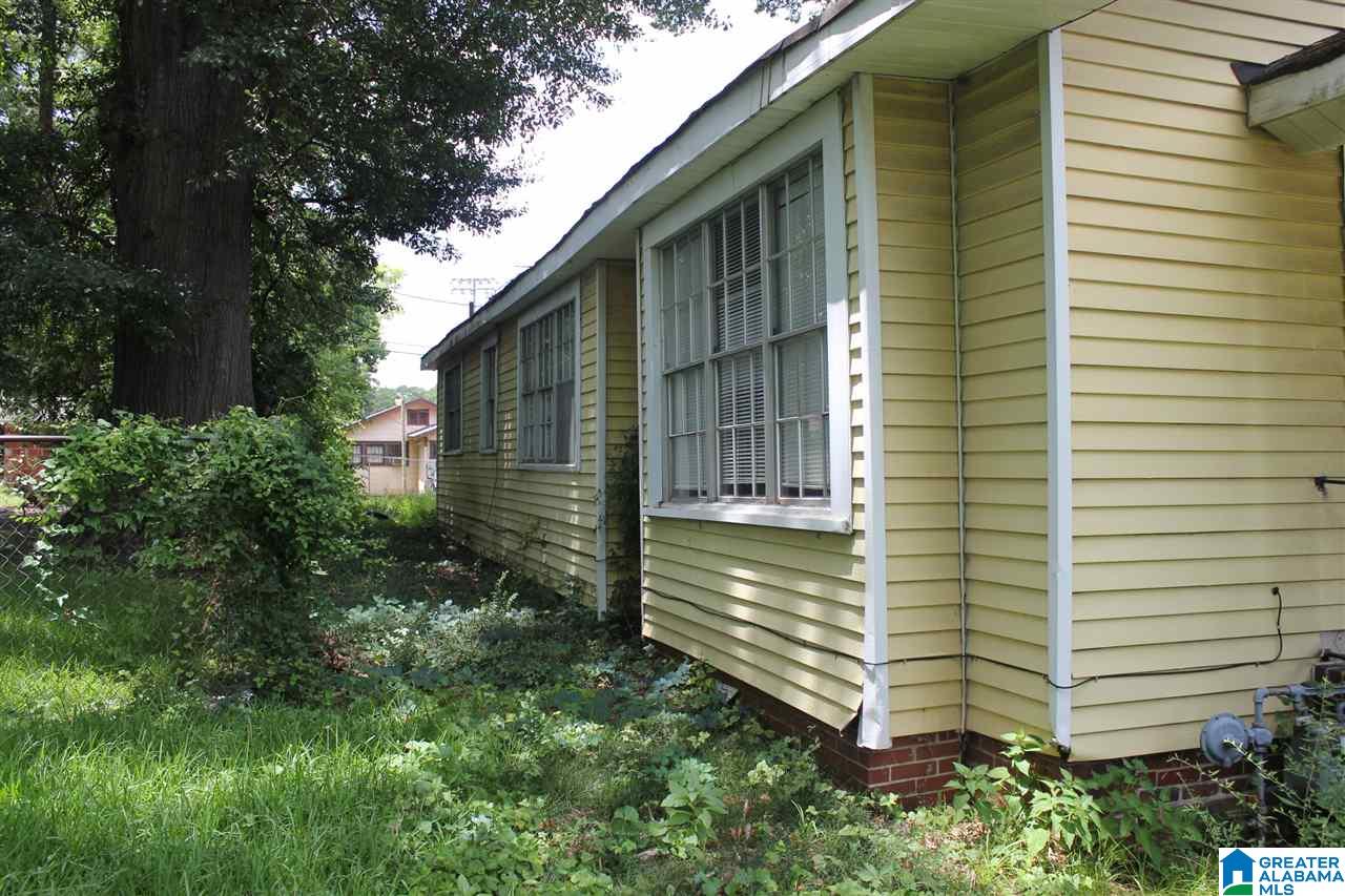 4712 Avenue R Birmingham, AL 35208 - Photo 3 of 15