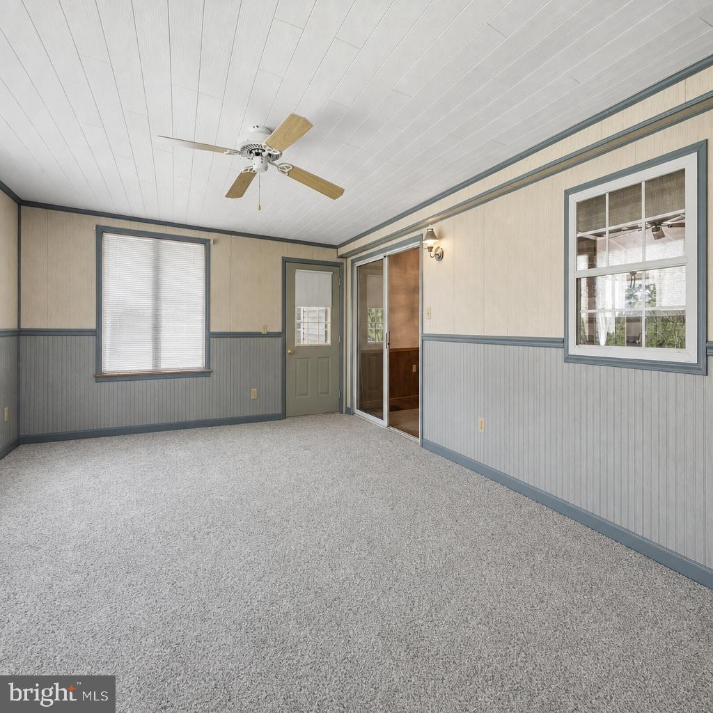 220 Maple Avenue Manheim, PA 17545 - Photo 24 of 30