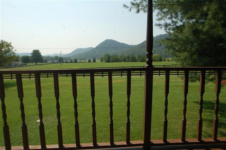 110 Station Camp Road Lexington, KY 40508 - Photo 13 of 19 Just sit on your porch and imagine the h