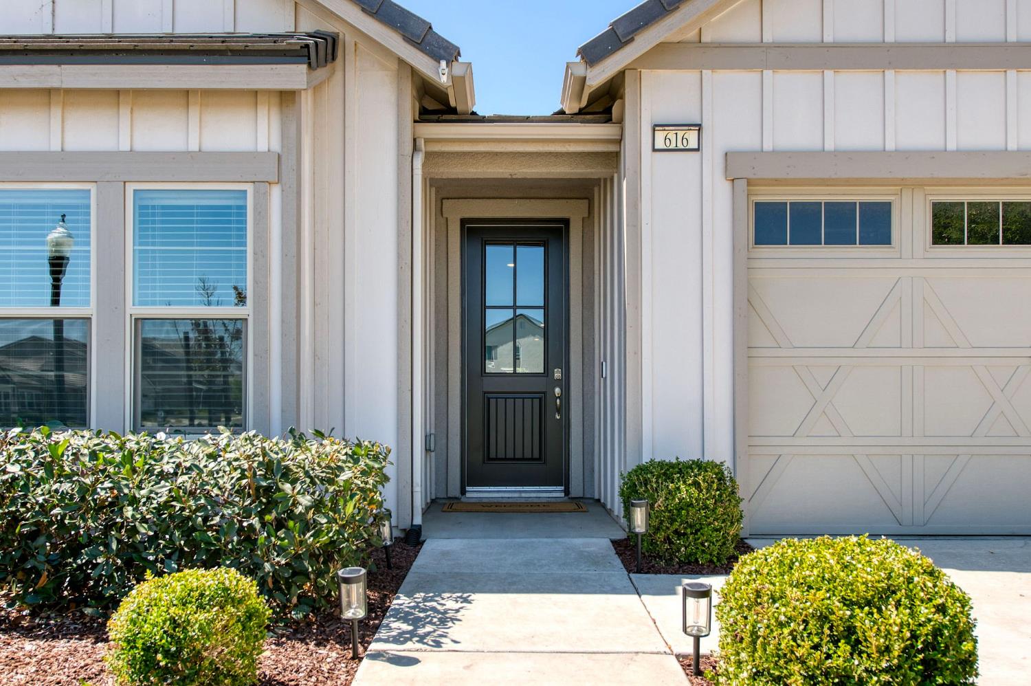 616 Expedition Way Madera, CA 93636 - Photo 5 of 66
