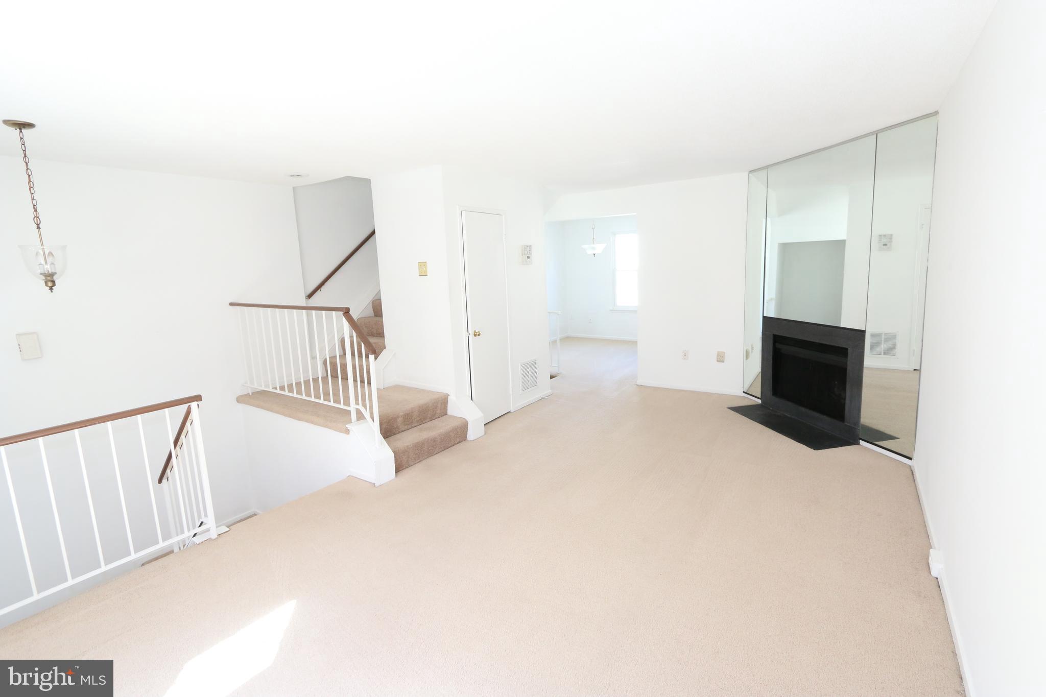 2476 Ridgehampton Court Reston, VA 20191 - Photo 2 of 60