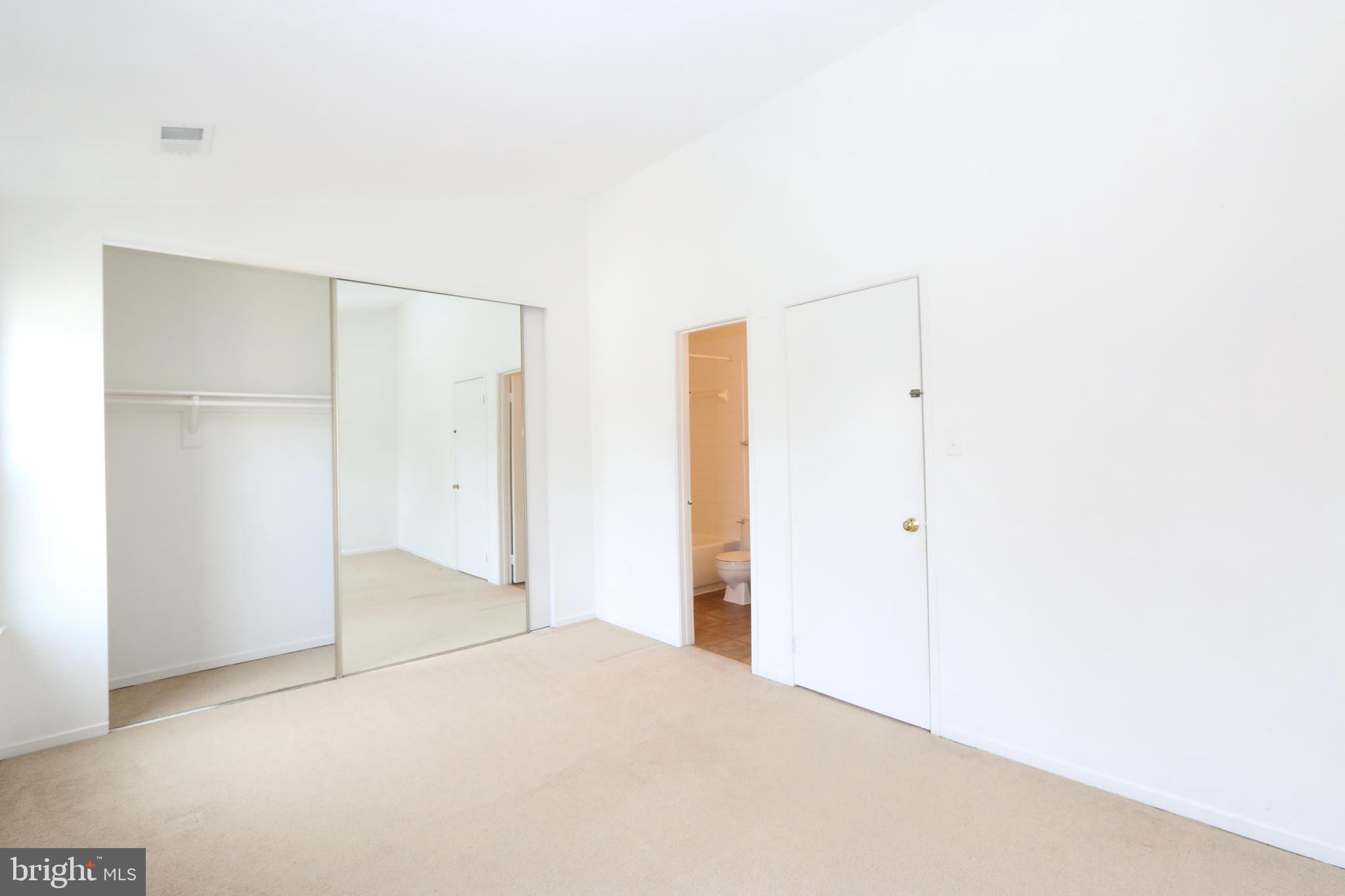 2476 Ridgehampton Court Reston, VA 20191 - Photo 20 of 60