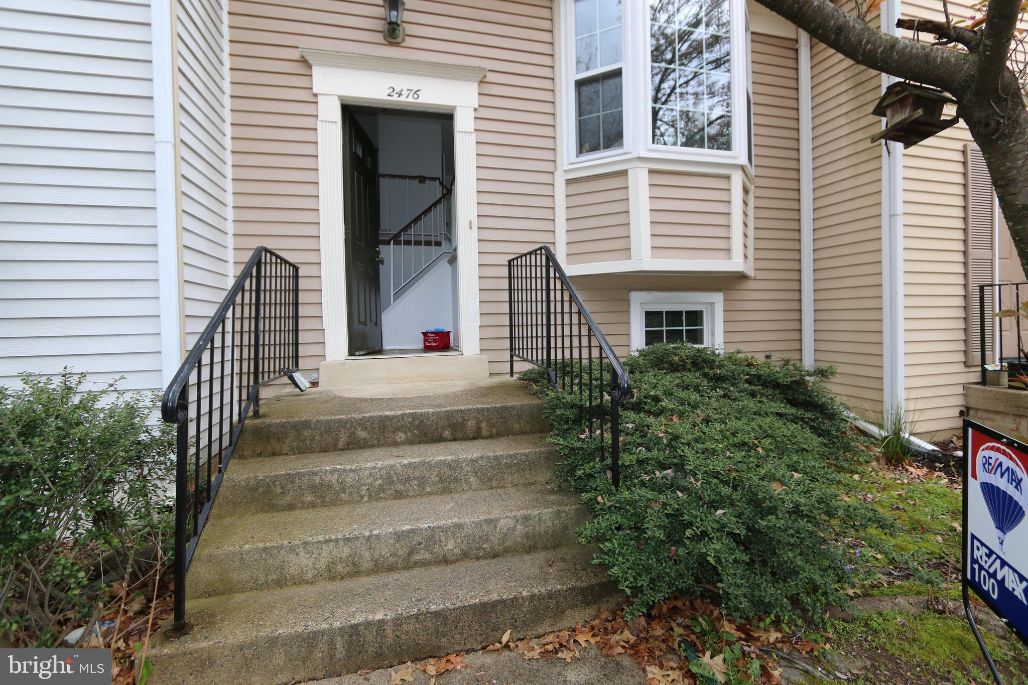 2476 Ridgehampton Court Reston, VA 20191 - Photo 48 of 60