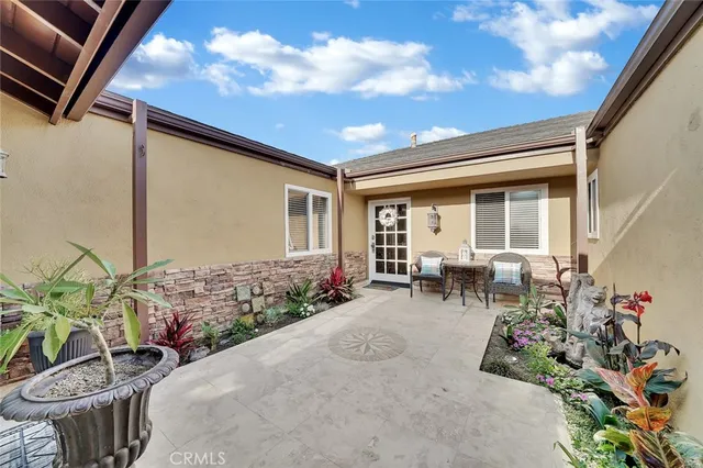 $1,995,000 | 21382 Lemontree Lane, Huntington Beach, CA 92646