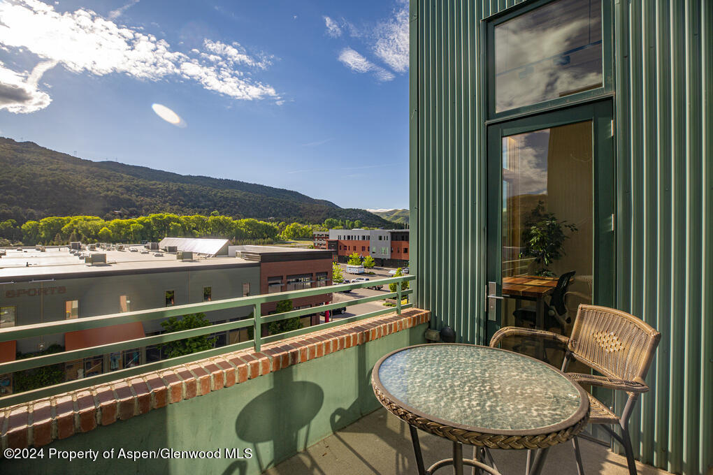 231 Robinson Street, Unit 330 Basalt, CO 81621 - Photo 40 of 45 a outdoor room with furniture