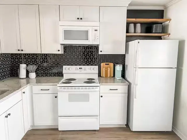 $1,200 | 253 East Stephenson Street, Shreveport, LA 71104