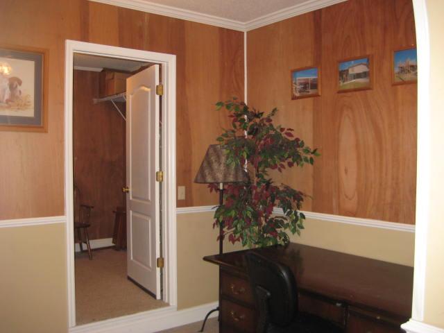 173 Bellview Road Fayetteville, TN 37334 - Photo 11 of 20 Office/Bedroom