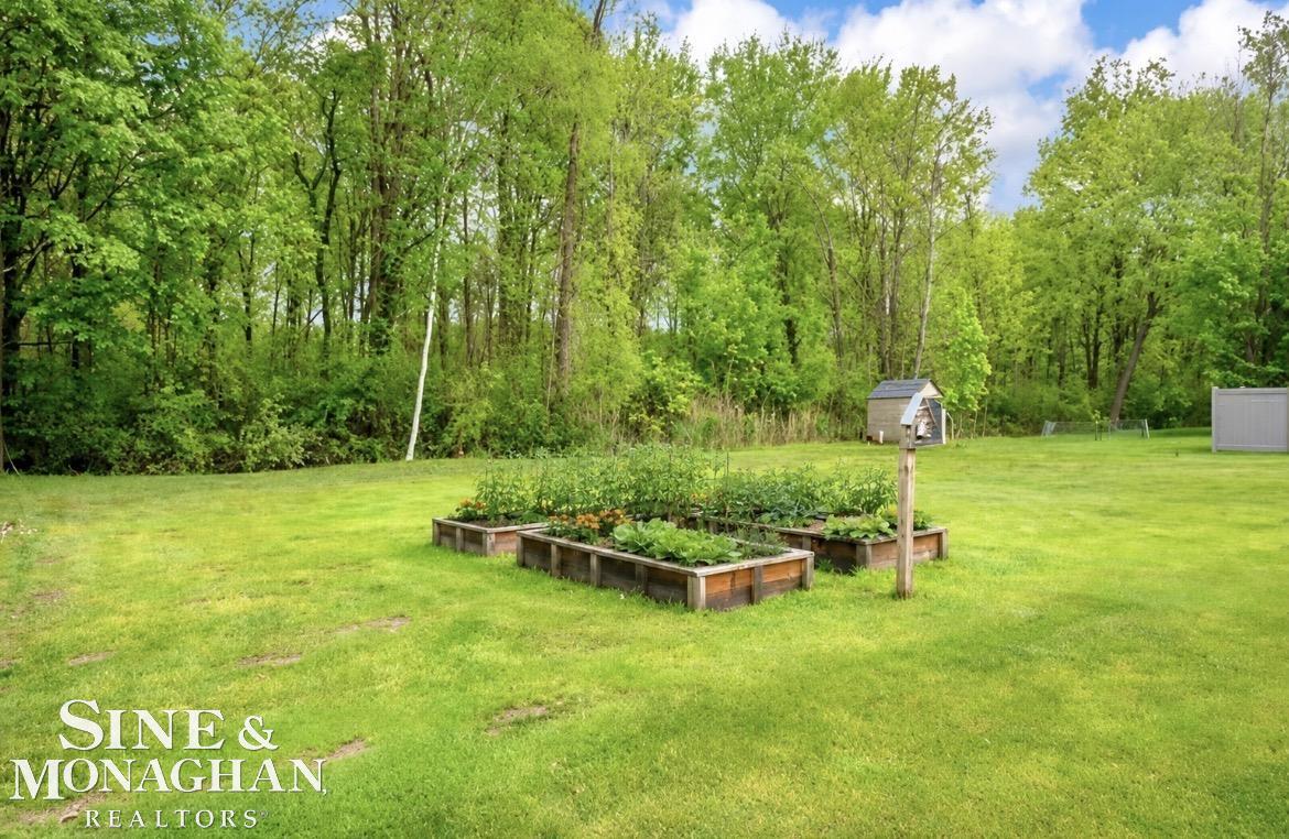 9445 Folkert Road Algonac, MI 48001 - Photo 29 of 35
