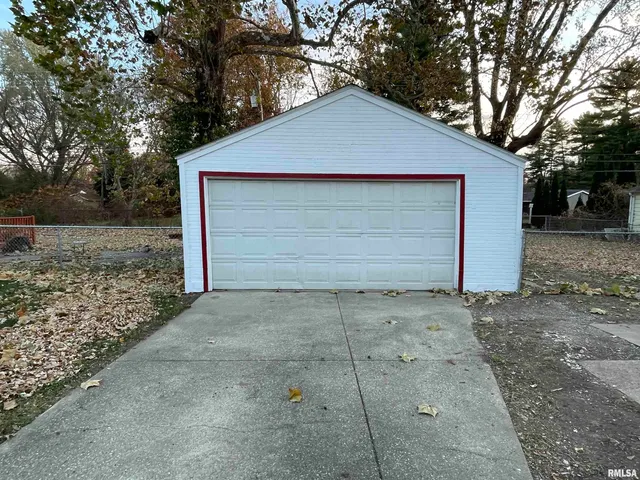 $149,900 | 3719 East Hooker Street, Springfield, IL 62703